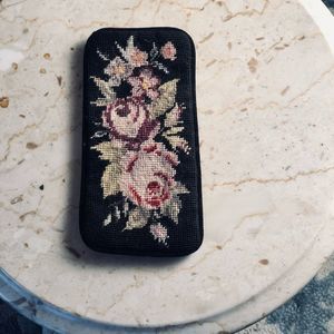VINTAGE Needle Point Floral Glasses Bag